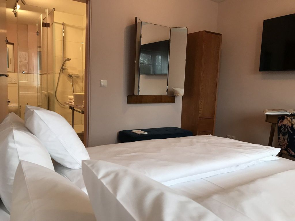 Levres Hotel B&B