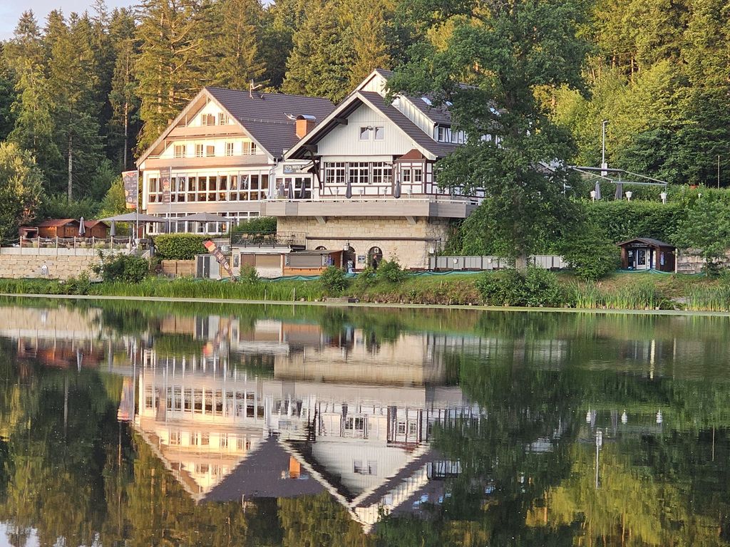 Schwaben Resort Ebnisee - See Hotel
