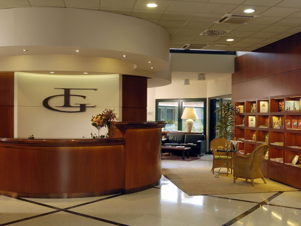 Phi Hotel Emilia
