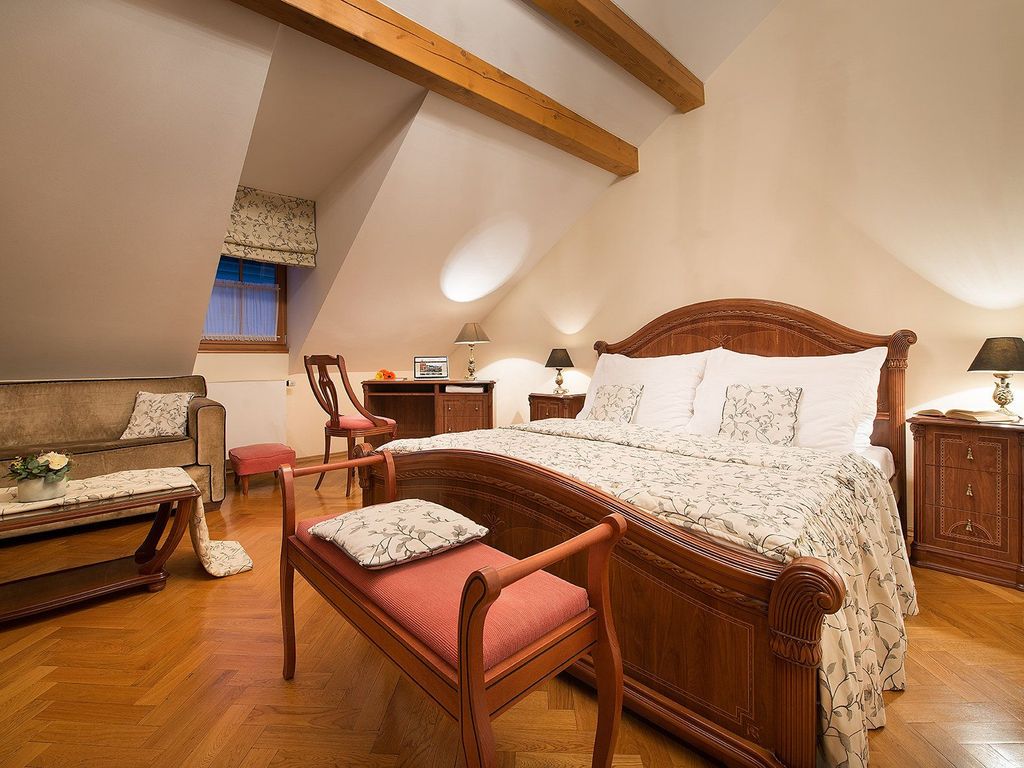 Boutique Hotel Constans