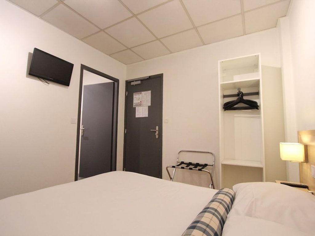 Hotel Vol de Nuit