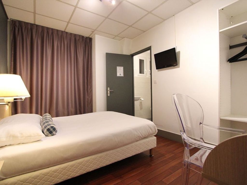Hotel Vol de Nuit