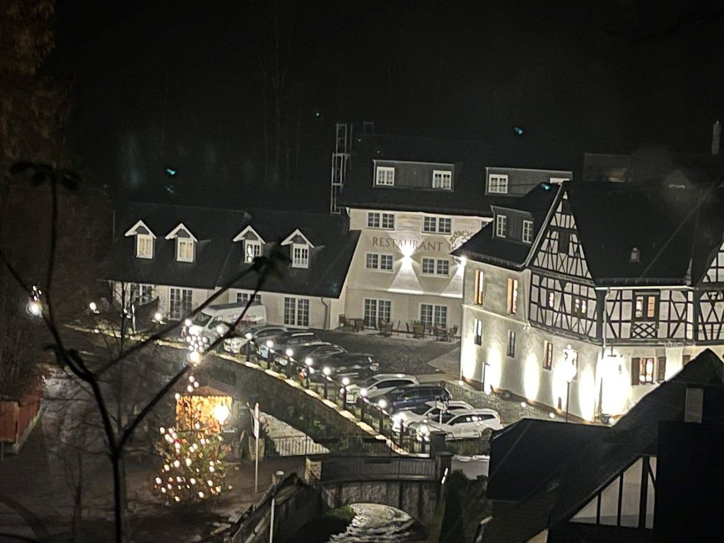 Landgasthof Zur Burg Grenzau GmbH & Co. KG