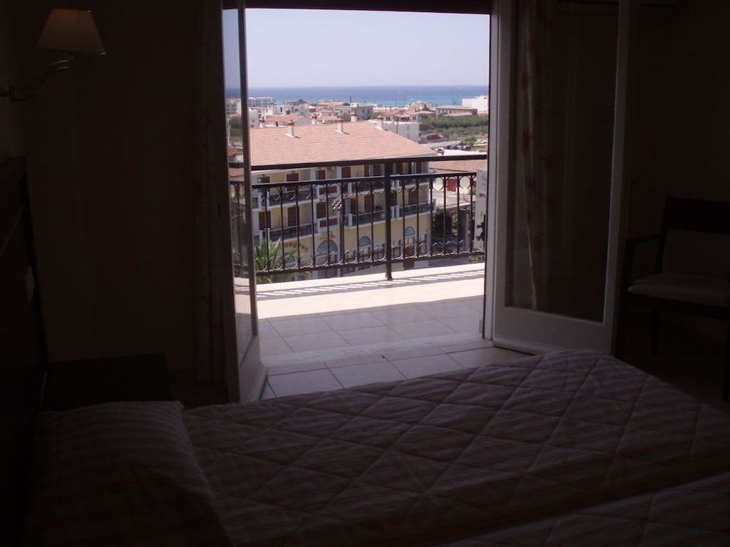 Hotel Merope