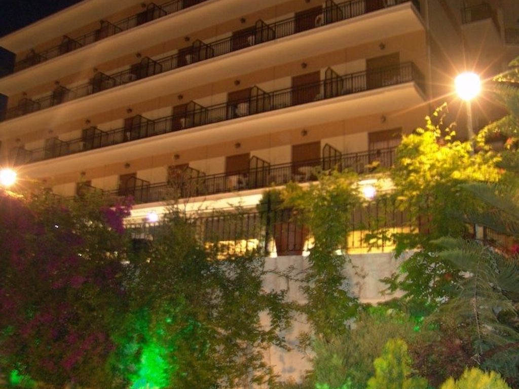 Hotel Merope