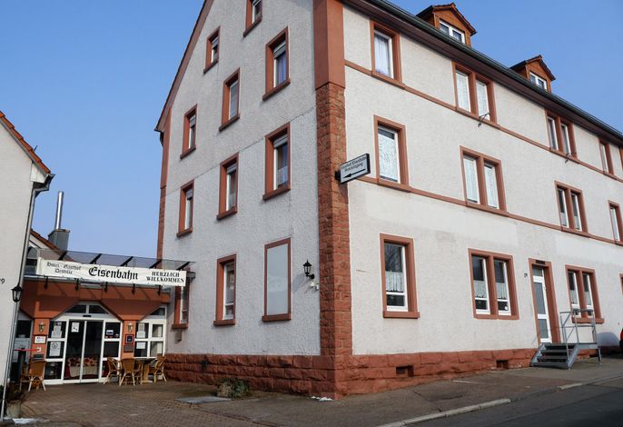 Eisenbahn Gasthof - Destille