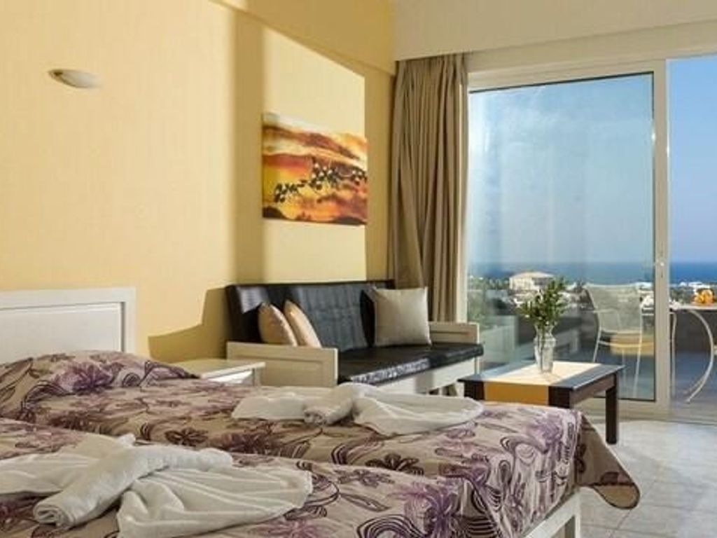 Sunday Life Hotel