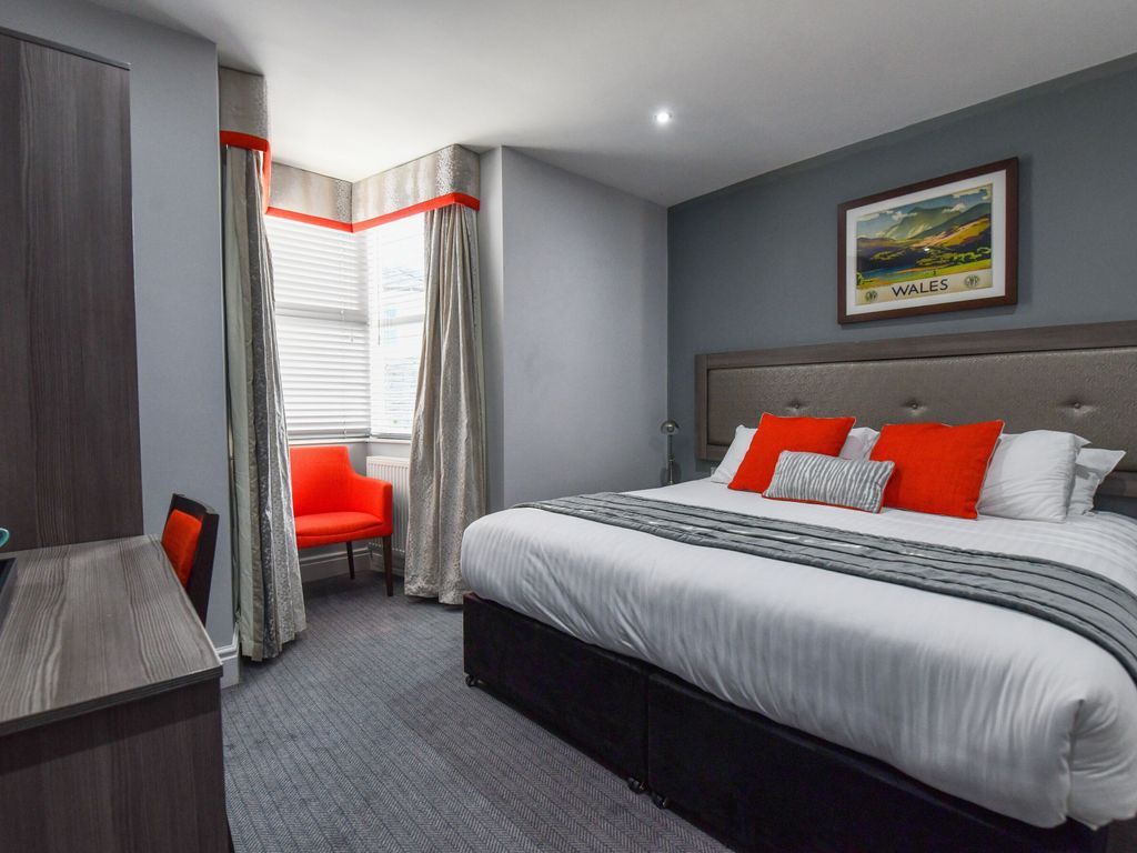 Belmont Hotel
