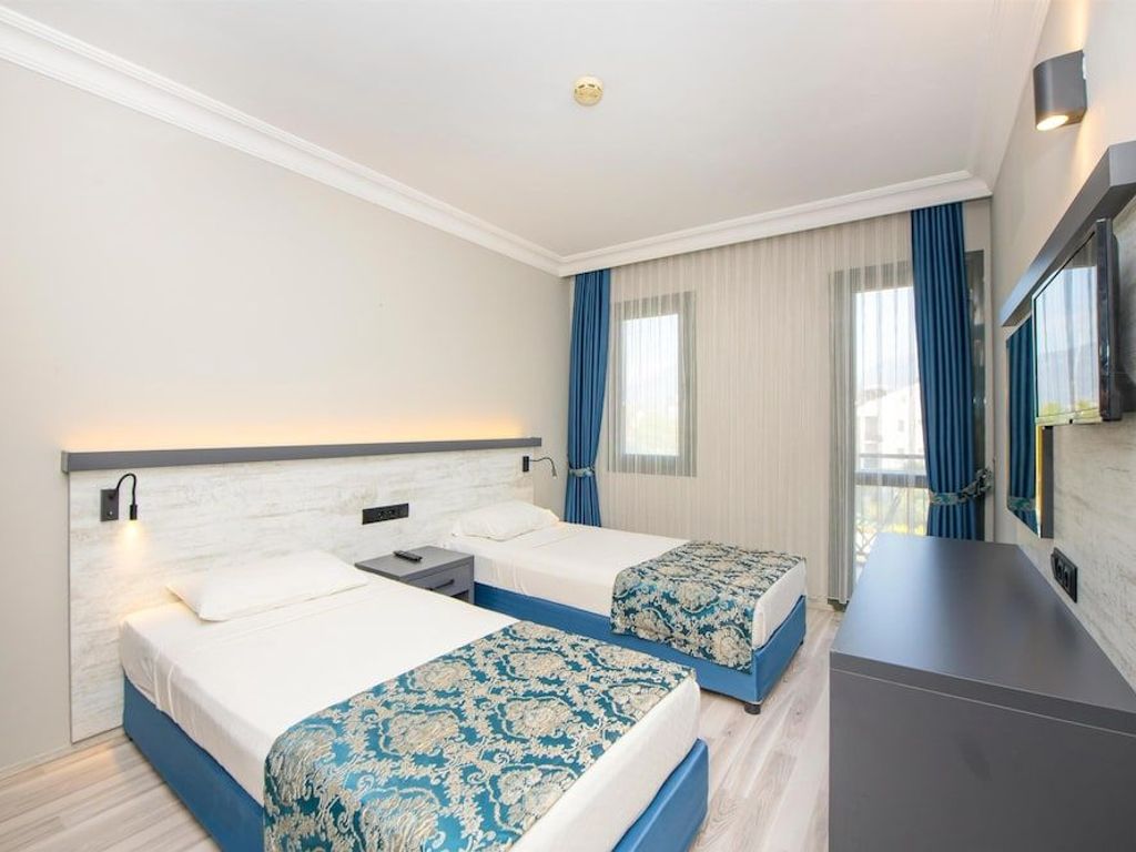 Golden Moon Hotel
