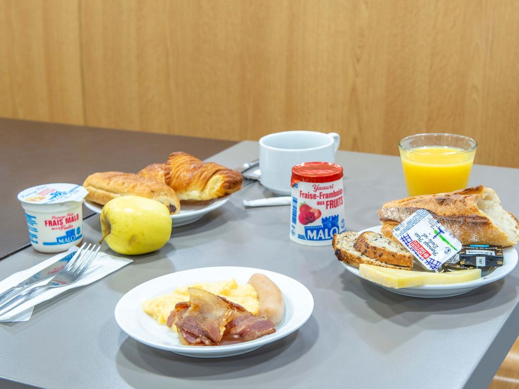 B&B Hotel Cholet Sud