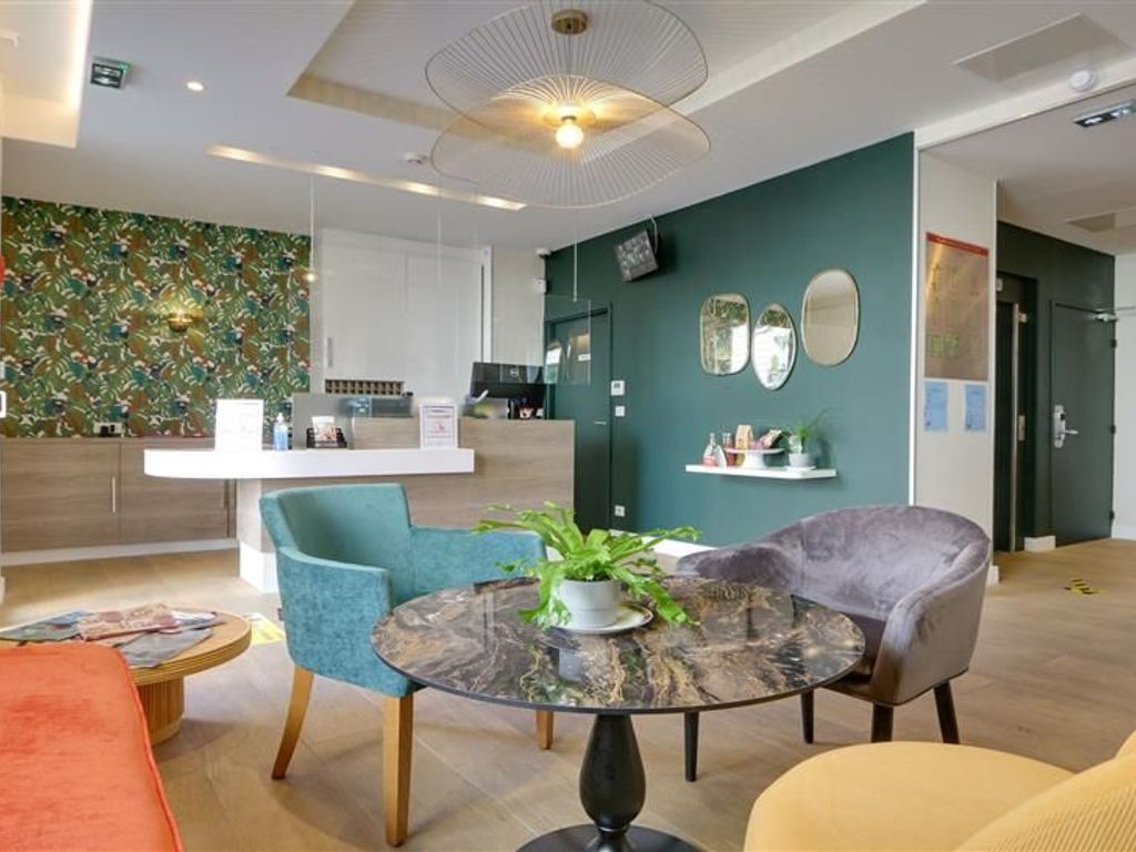 Hotel Apolonia Paris Montmartre Sure Hotel Collection by BW
