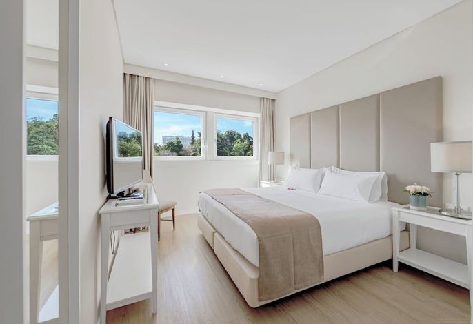 Lisboa Central Park Hotel Suites & Studios