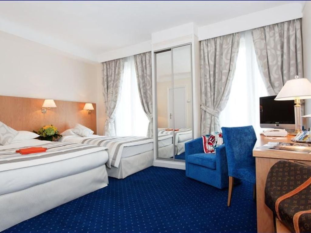 THE ATLANTIC HOTEL