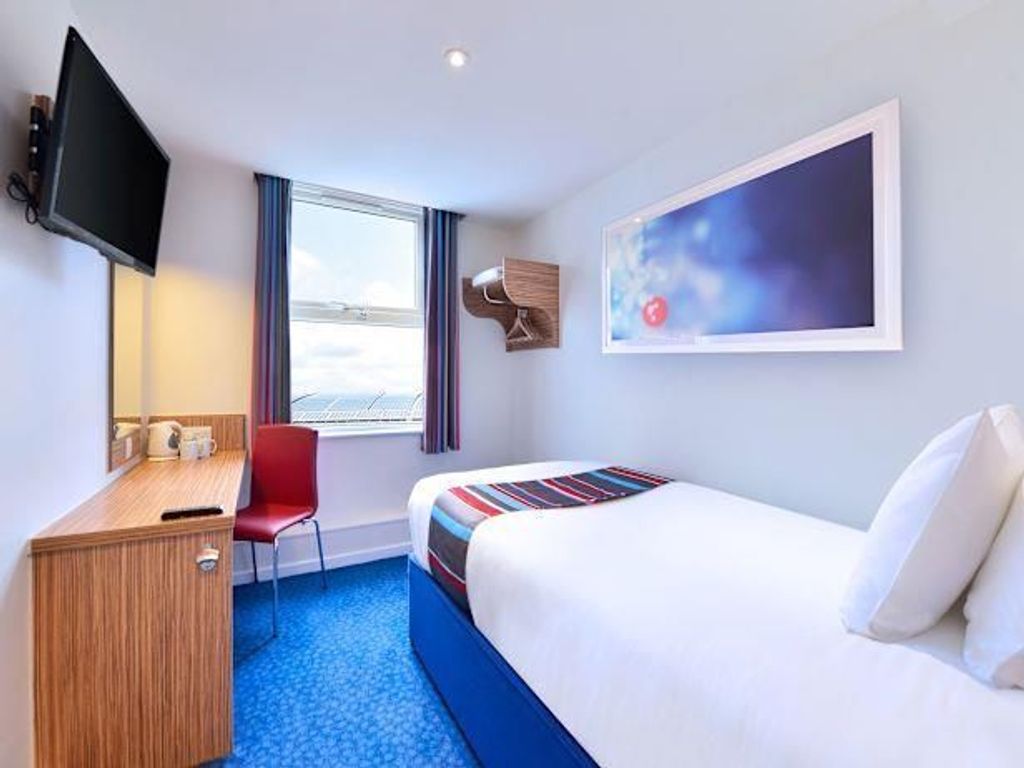 TRAVELODGE NORTHAMPTON CENTRAL