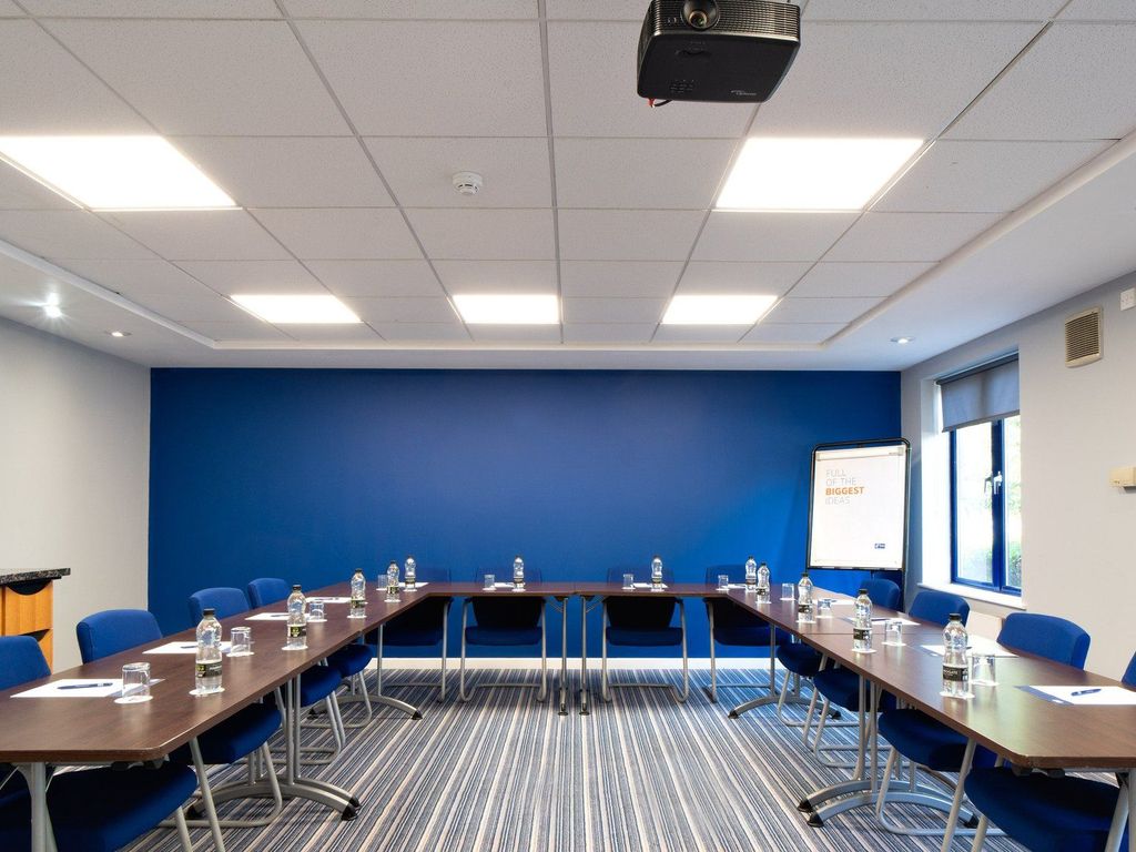 Holiday Inn Express POOLE by IHG