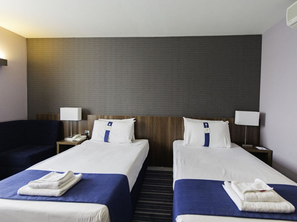 Holiday Inn Express POOLE by IHG