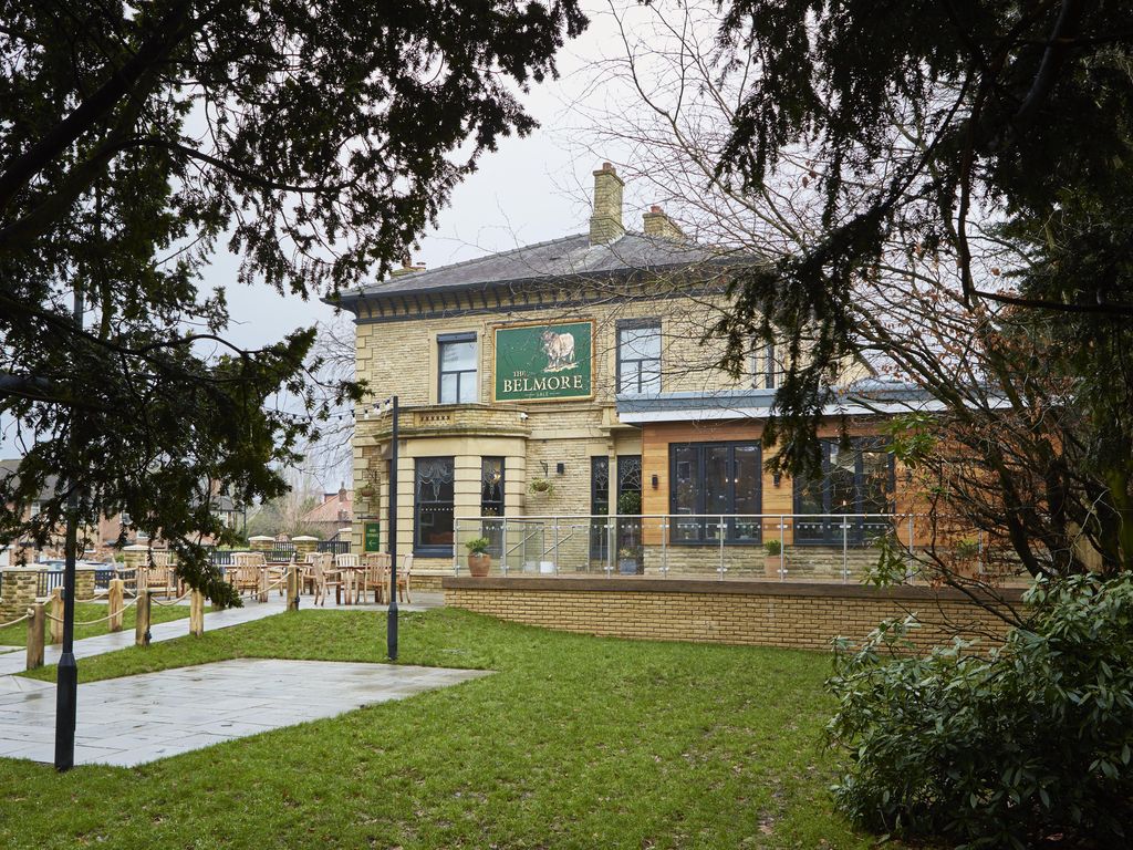 The Belmore Hotel at Sale