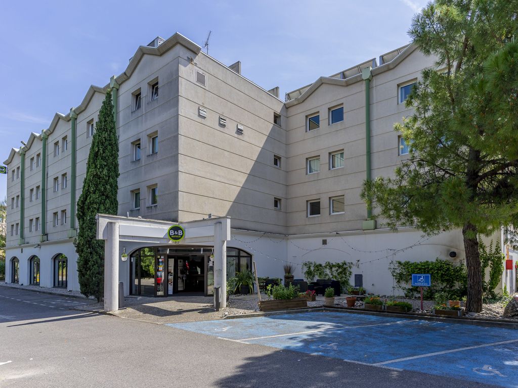 B&B HOTEL Marseille La Valentine Porte d'Aubagne 3 étoiles