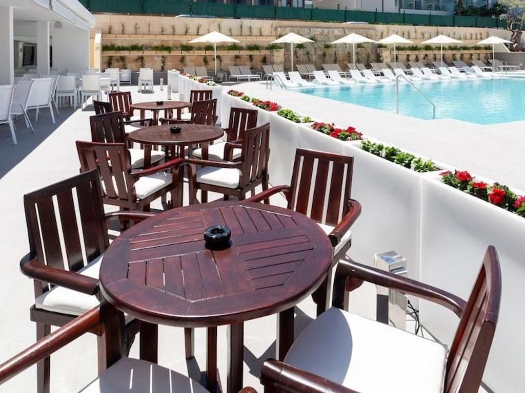 Sky Senses Hotel