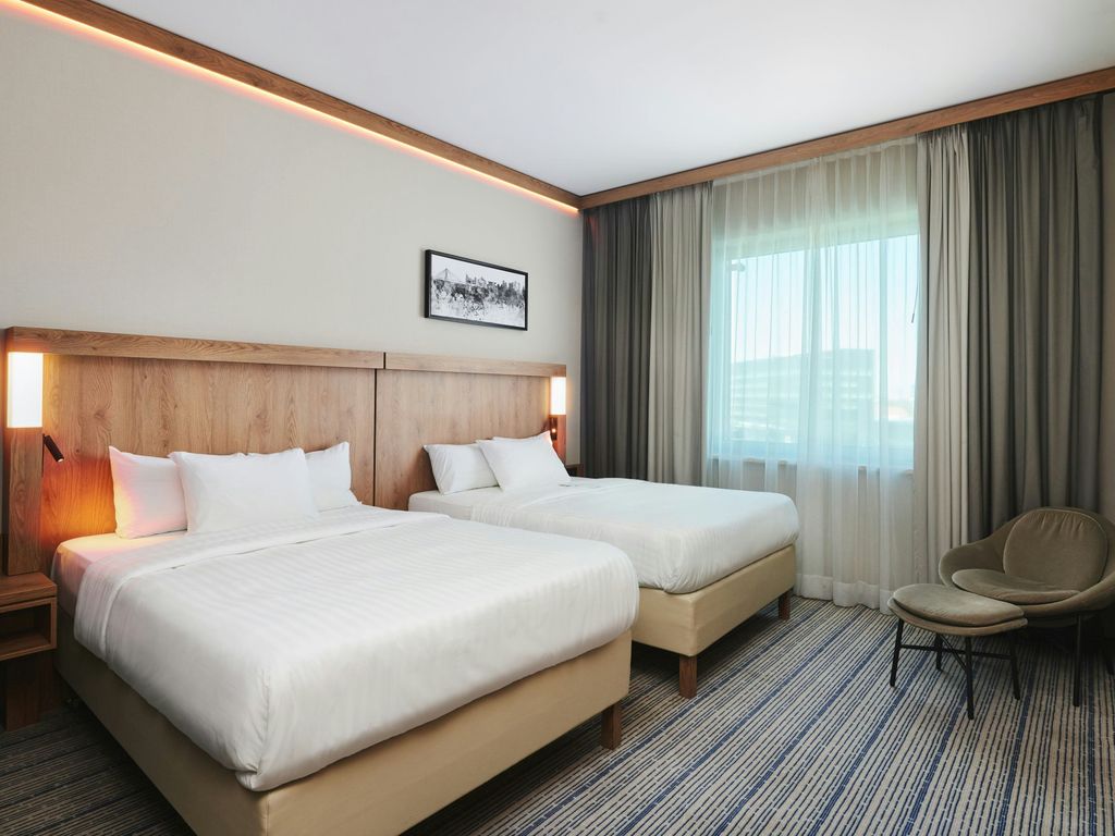 Courtyard by Marriott Warsaw Airport