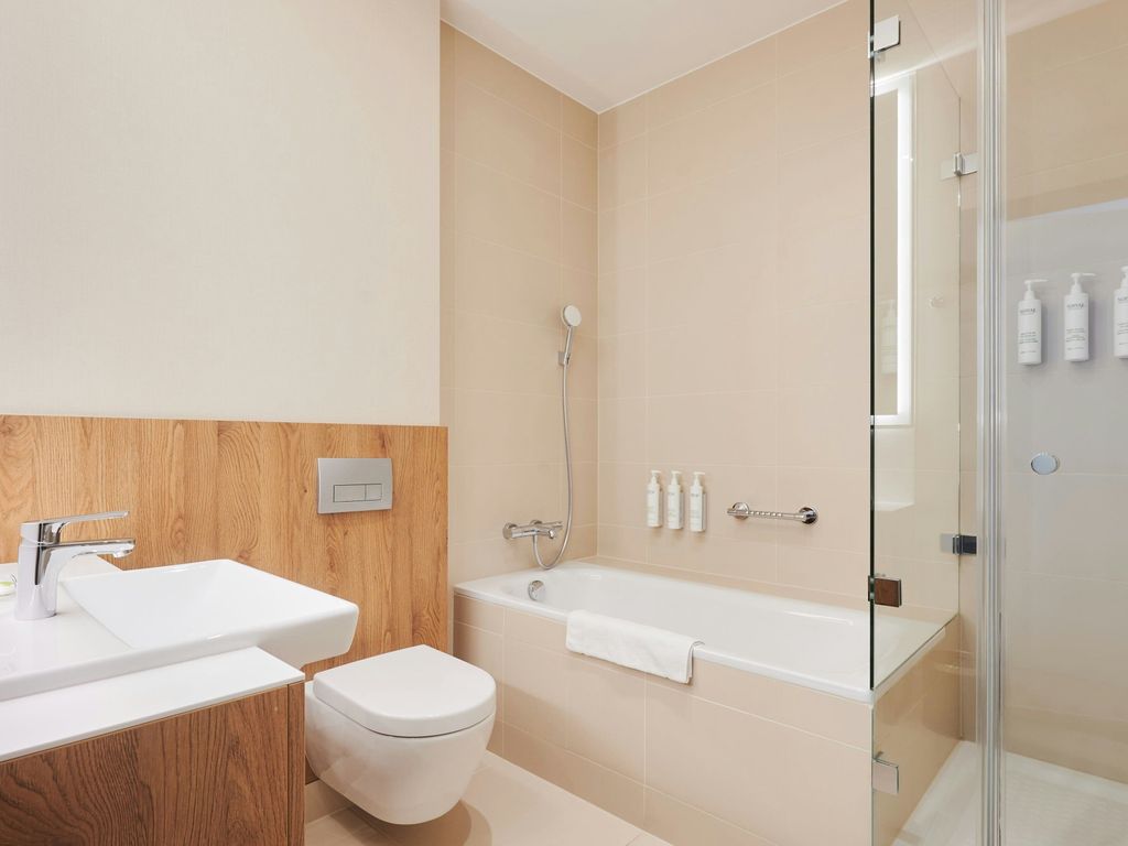 Courtyard by Marriott Warsaw Airport
