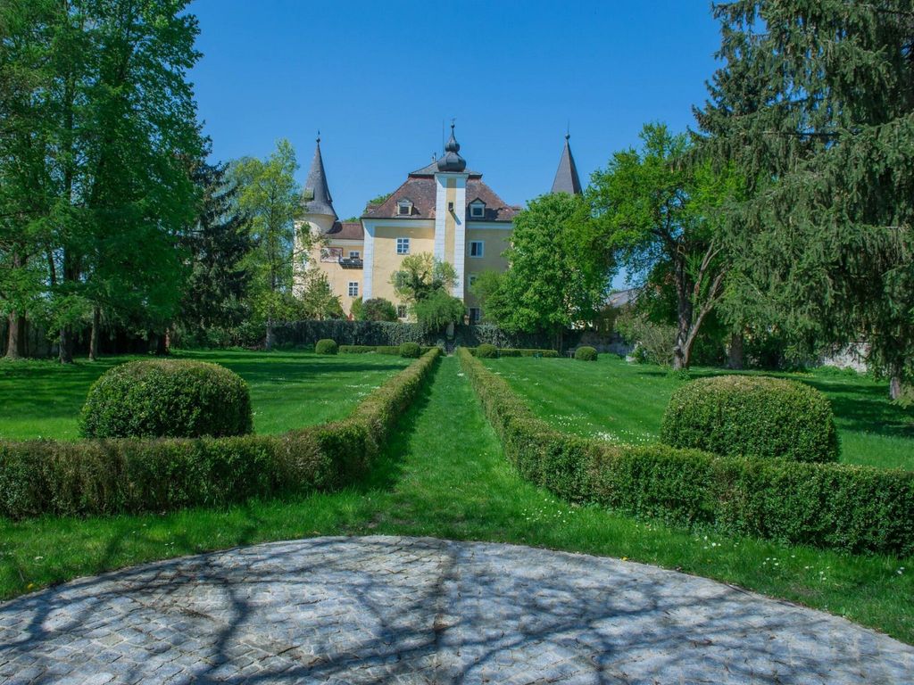 Schloss Muehldorf