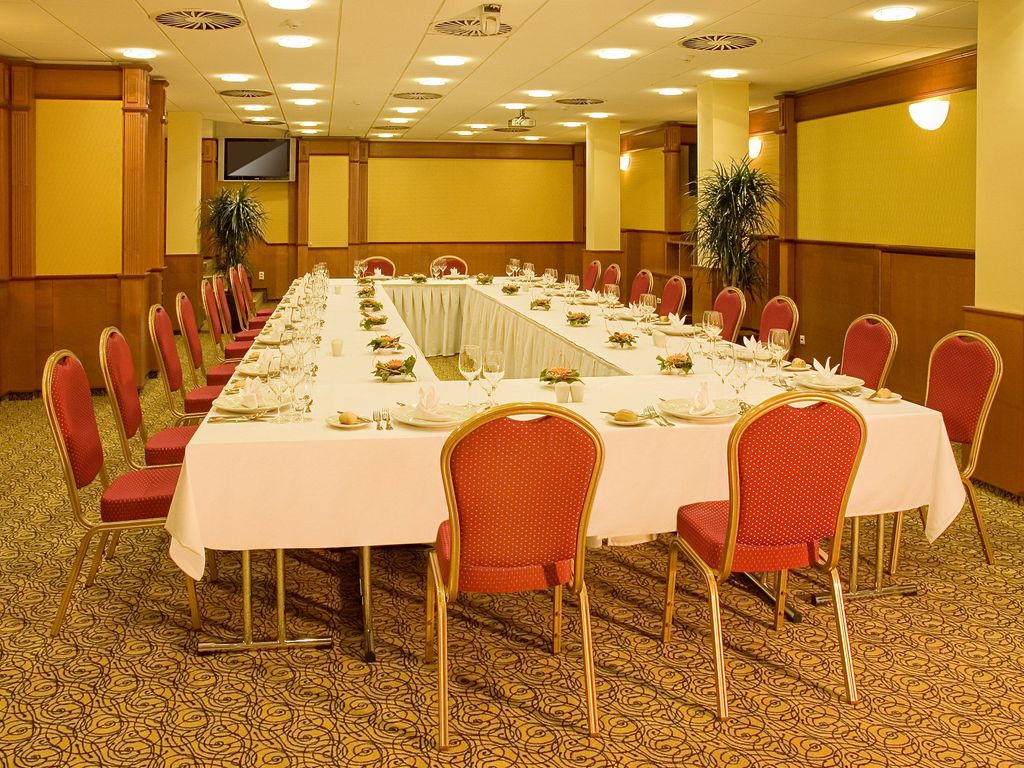 Primavera Hotel & Congress centre