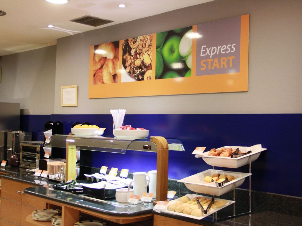 Holiday Inn Express MADRID-SAN SEBASTIAN D/L REYES by IHG