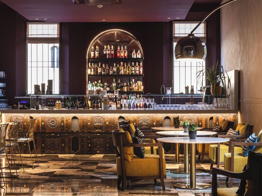Hotel Ferrara