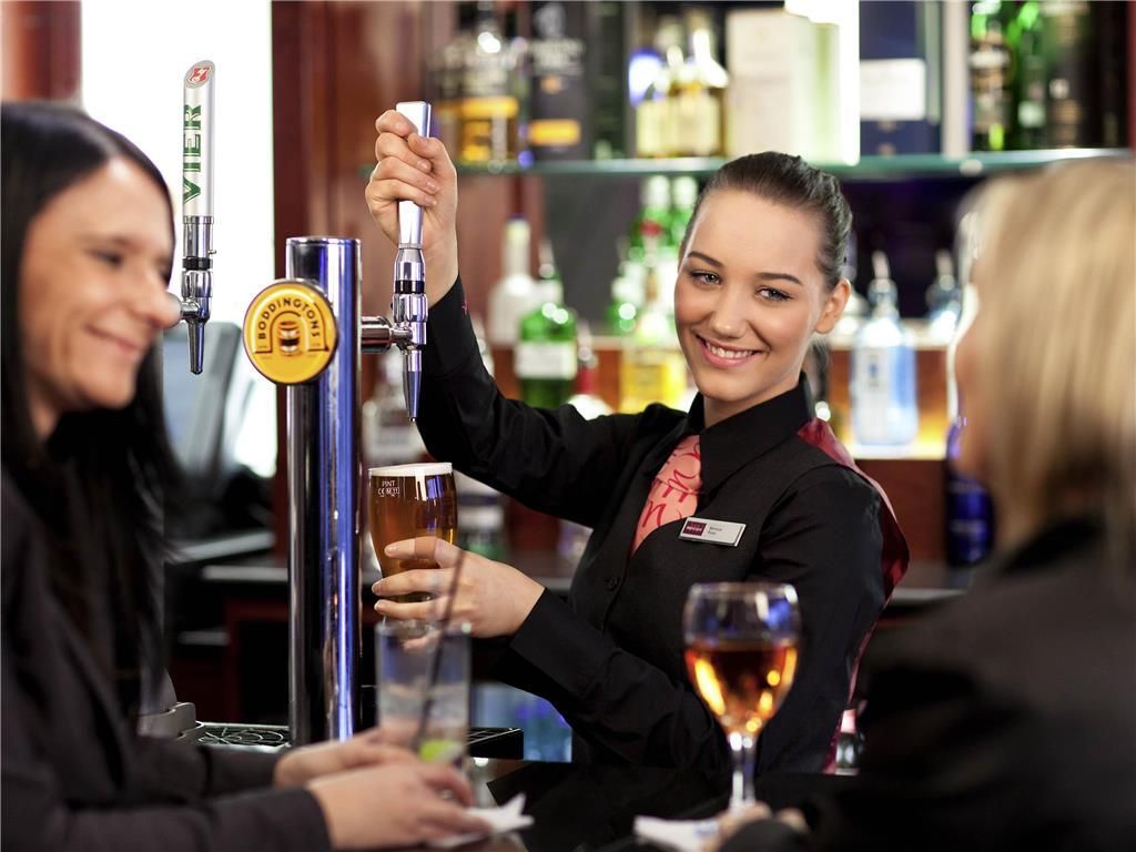 Mercure Leeds Parkway Hotel
