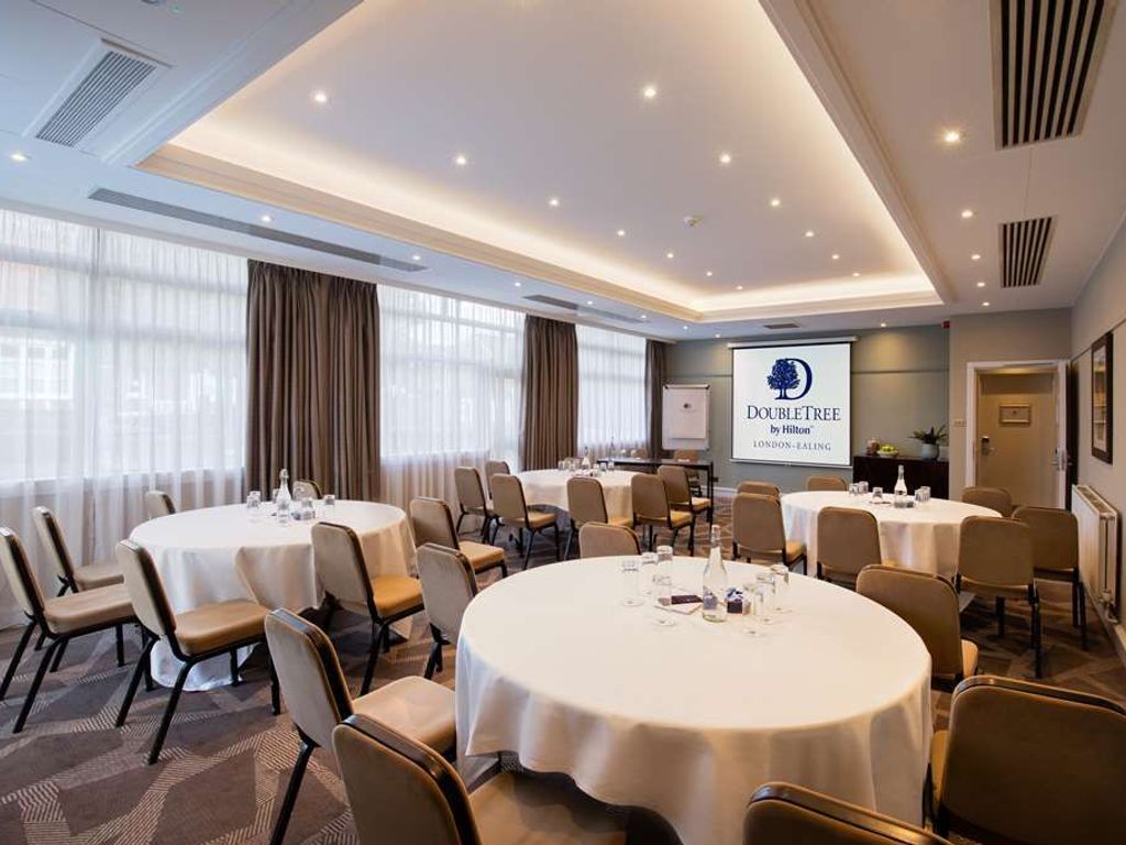 DoubleTree by Hilton London Ealing