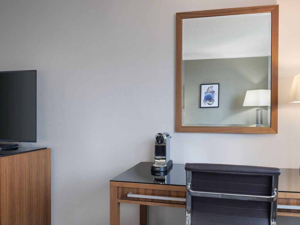 Delta Hotels by Marriott Swansea