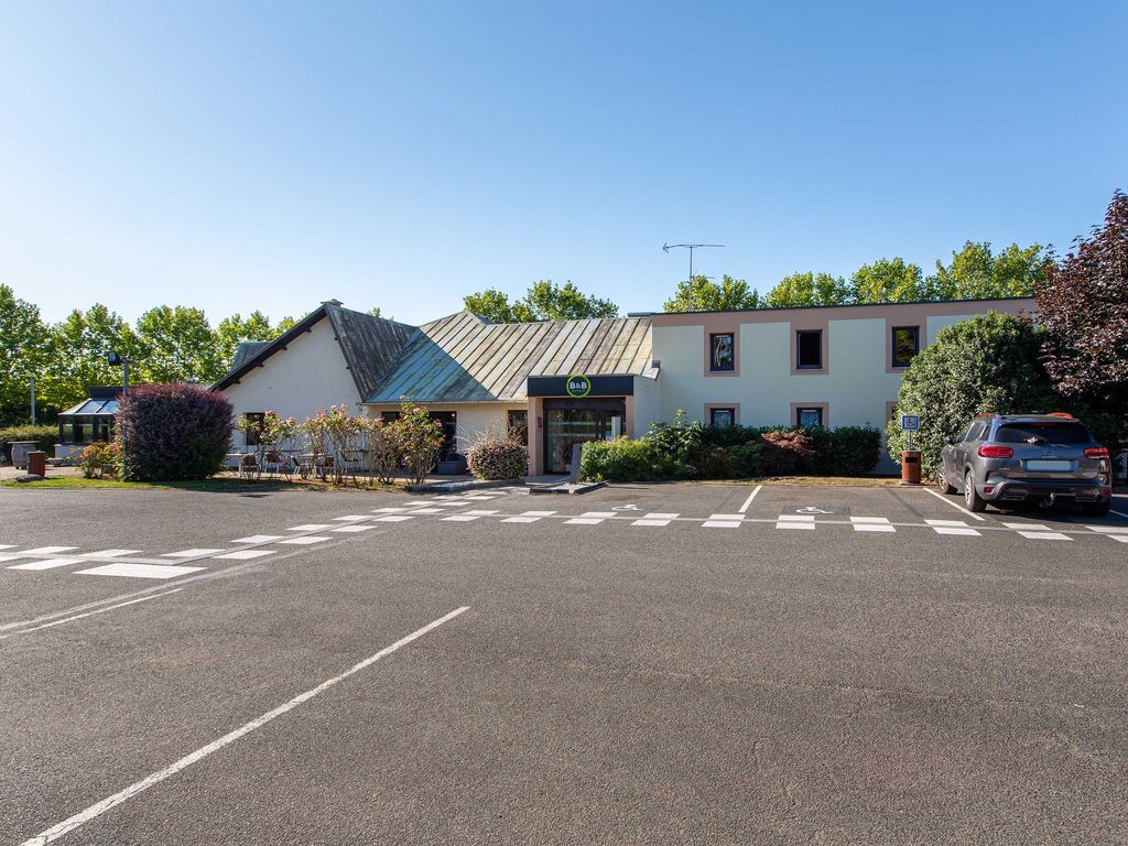 B&B HOTEL Blois Nord Vallée Maillard