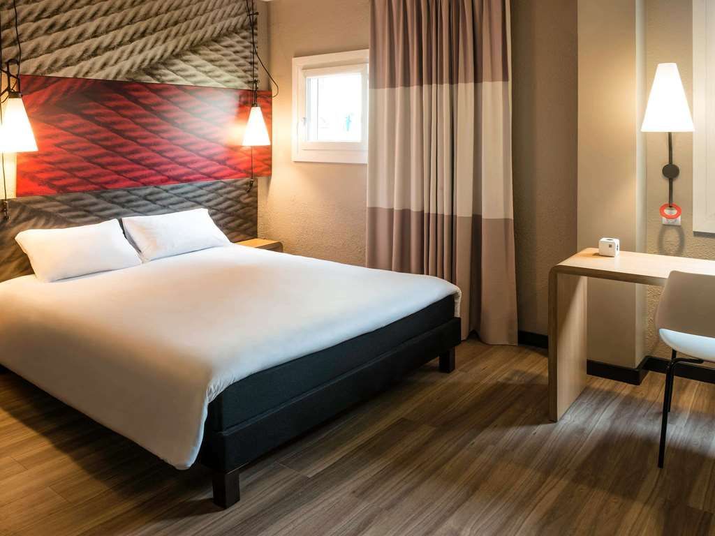 ibis Bourg-en-Bresse
