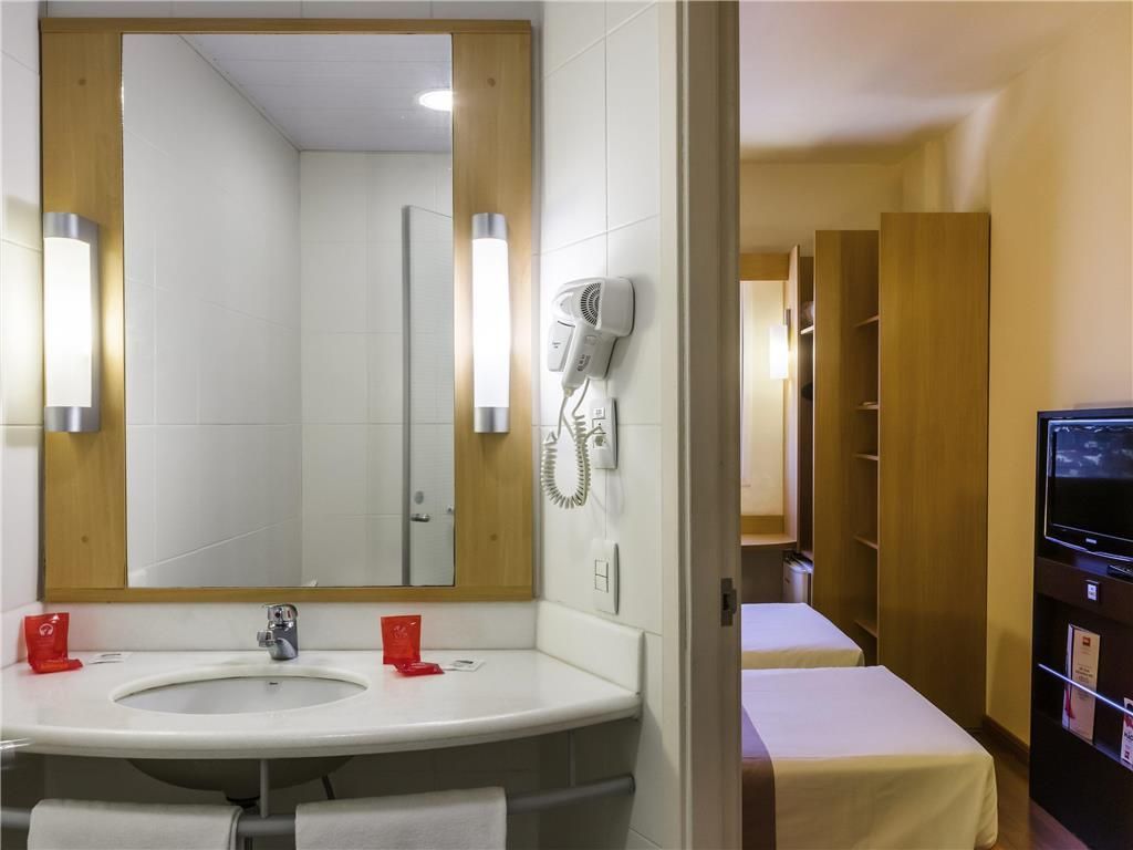ibis Toulouse Blagnac Aéroport