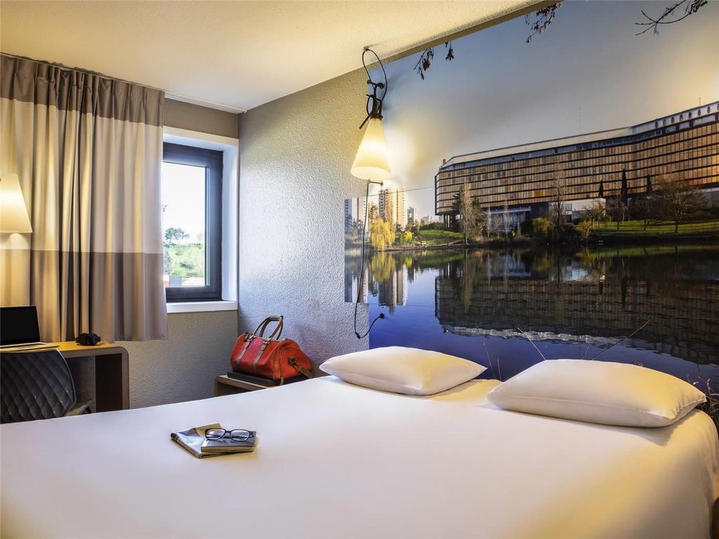 ibis Créteil