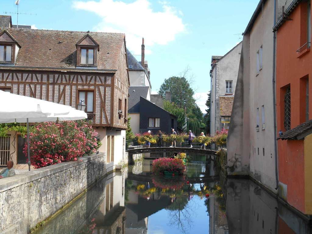 ibis Montargis