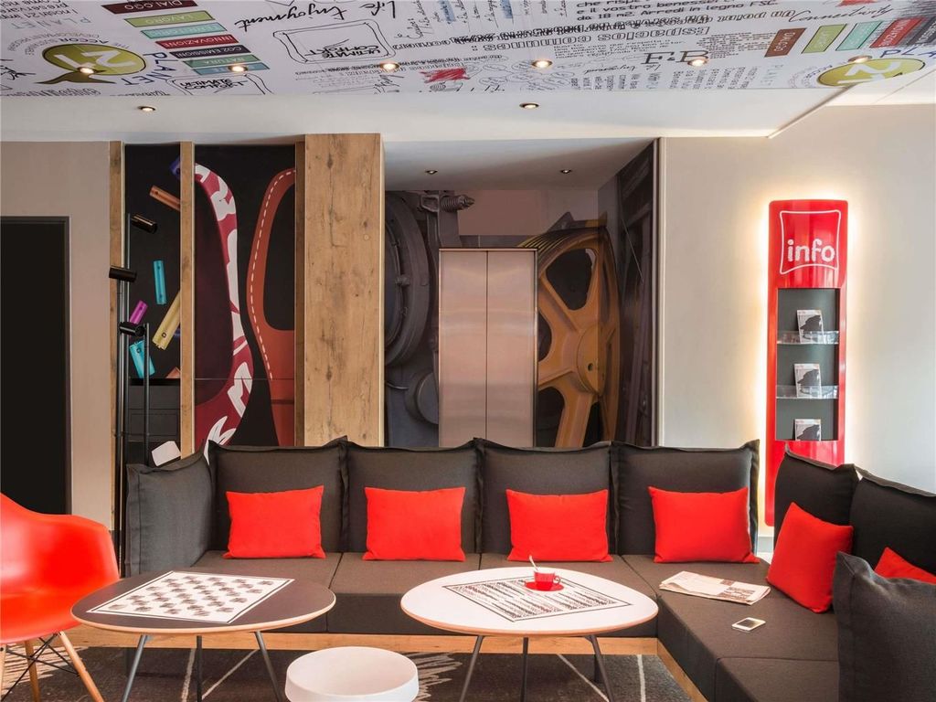 ibis Nantes Centre Gare Sud