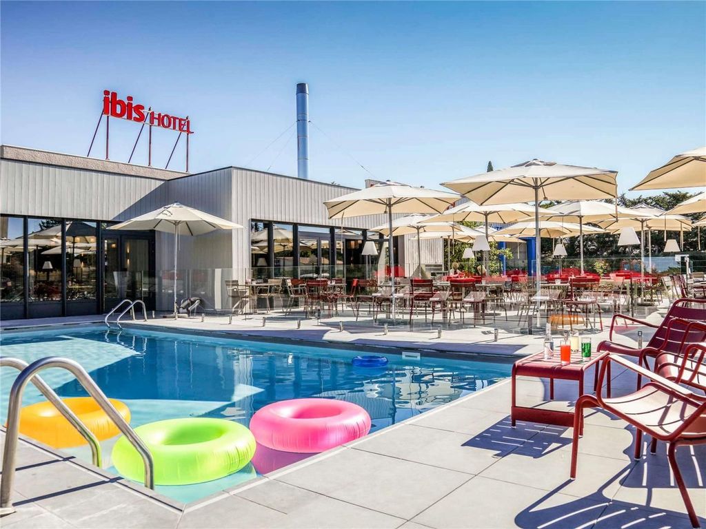 ibis Orange Centre Échangeur A7 A9