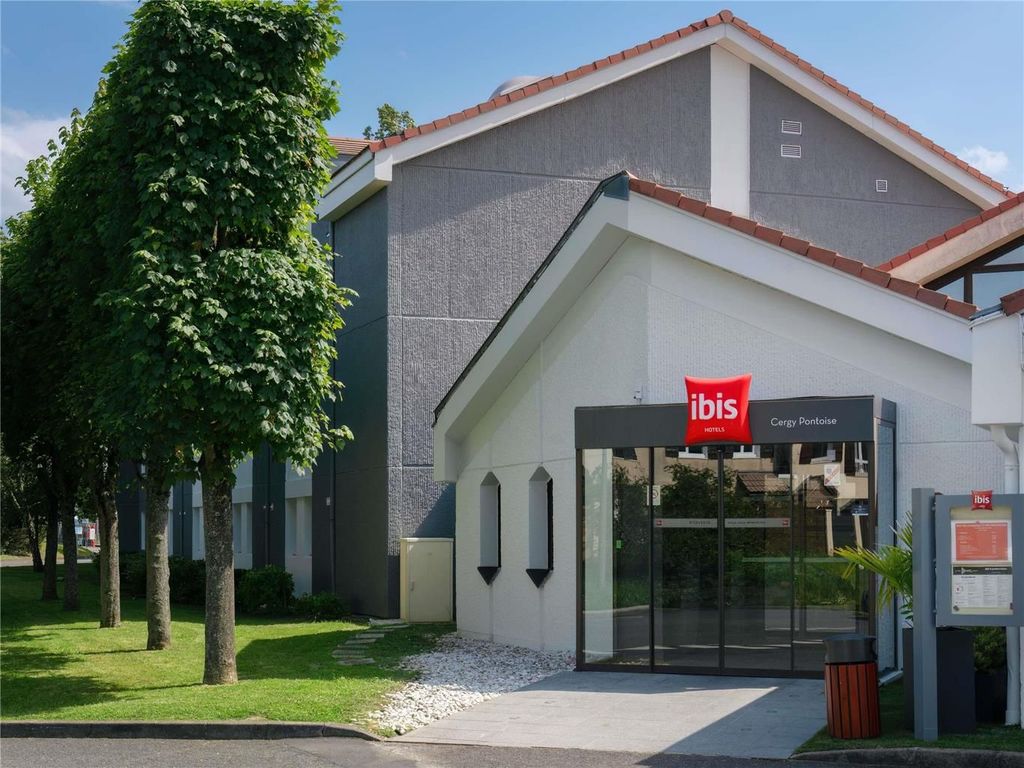 ibis Cergy-Pontoise Le Port