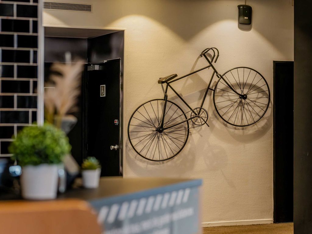 B&B HOTEL Lille Roubaix Grand-Place