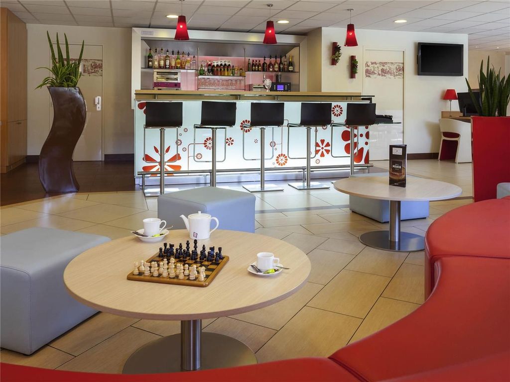 ibis Jouy-en-Josas Vélizy