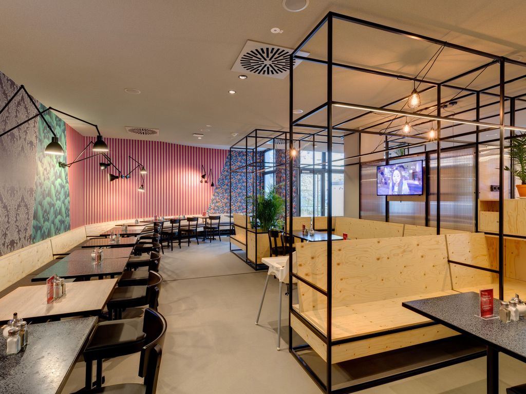 MEININGER Hotel Leipzig Hauptbahnhof