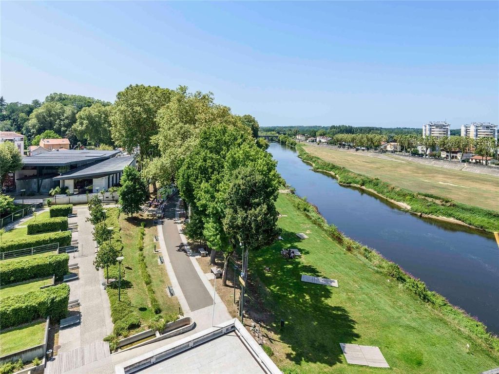 Ibis Styles Dax Centre