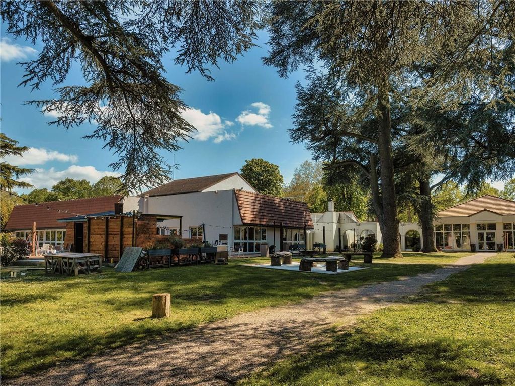 Mercure Parc du Coudray Demeures de Campagne