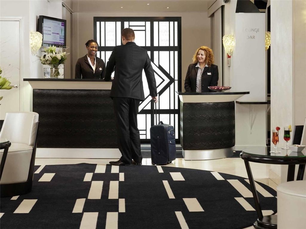 Hôtel Mercure Paris Opéra Faubourg Montmartre