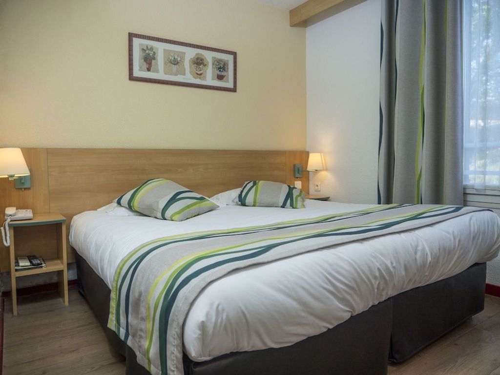 Logis Hotel Uzes Pont du Gard