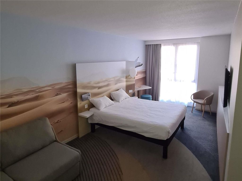 ibis Styles Toulon Centre Port