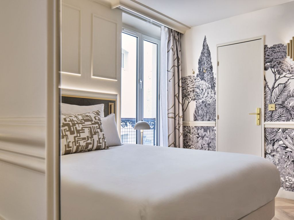 Posy Hotel by HappyCulture