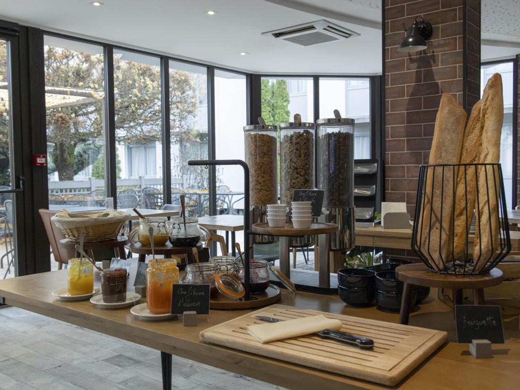 Campanile PRIME - Troyes Nord Barberey
